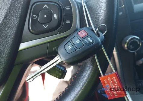 2017 Toyota Camry Se z USA, uszkodzony, nr VIN 4T1BF1FK0HU435610